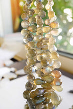 画像をギャラリービューアに読み込む, (#2-4) 高品質 ラブラドライト スムースドロップ