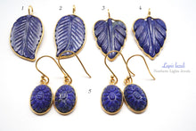 Load image into Gallery viewer, (180 grains or more per row) Small lapis lazuli button cut 2.5 x 1.5 mm