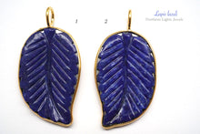 Load image into Gallery viewer, (180 grains or more per row) Small lapis lazuli button cut 2.5 x 1.5 mm