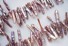 Load image into Gallery viewer, (半連/1連)高品質 パープルゴールド びわ風/スティック 22-30×4mm