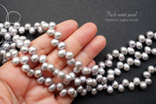画像をギャラリービューアに読み込む, (1連40cm)淡水パール ぷっくりドロップ〜ライス クレオ穴 グレー@56円