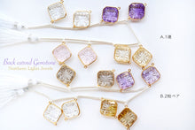 画像をギャラリービューアに読み込む, (A,B-2/8粒)宝石質 4種クォーツ スクエア バックカービング SV925+K18GP 枠付き ダブルループ
