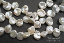 Load image into Gallery viewer, (10) High Quality Smoky Quartz Lozenge Carving Beads Rhombus