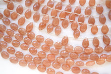 Load image into Gallery viewer, (半連/1連)上質 ピーチムーンストーン オーバルカット マイクロカット
