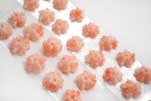 画像をギャラリービューアに読み込む, (No.1-3)ピンク珊瑚 フラワーカービング ペア/3粒セット ルース 裏面片穴 コーラル