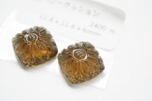 Load image into Gallery viewer, (No.3-15)宝石質 ジェムストーン ルース 穴あき カービング