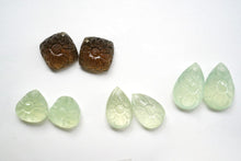 Load image into Gallery viewer, (No.3-15)宝石質 ジェムストーン ルース 穴あき カービング