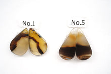 Load image into Gallery viewer, (No.1-32)モンタナアゲート ペアルース 上部穴あき ペアシェイプ オーバル