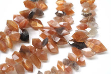 Load image into Gallery viewer, 上質 ゴールデンシャイン ムーンストーン タンブルカット