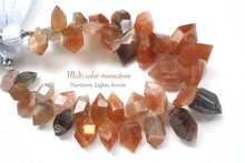 Load image into Gallery viewer, 上質 ゴールデンシャイン ムーンストーン タンブルカット