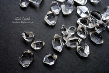 画像をギャラリービューアに読み込む, 【粒売り】上質 パキスタン産 ロック・クリスタル 無穴 ダイアモンドクォーツ