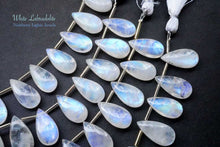 Load image into Gallery viewer, (2pc/10pc)宝石質 ホワイトラブラドライト レインボームーンストーン スムースペアシェイプ