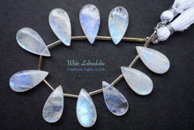 Load image into Gallery viewer, (2pc/10pc)宝石質 ホワイトラブラドライト レインボームーンストーン スムースペアシェイプ