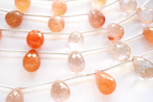 画像をギャラリービューアに読み込む, レッドクォーツ アンフィボールインクォーツ ファセットドロップ