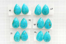 Load image into Gallery viewer, (No.27-32)高品質 キングマン ターコイズ(アリゾナ産) マイクロカット ファセット ペアシェイプ