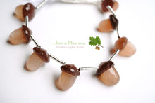 画像をギャラリービューアに読み込む, (2/8粒)高品質 ムーンストーン どんぐり カービングビーズ