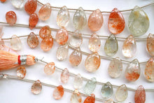 Load image into Gallery viewer, グリーンフェルスパー サンストーン スムース ペアシェイプ