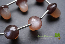 画像をギャラリービューアに読み込む, (2/8粒)高品質 ムーンストーン どんぐり カービングビーズ