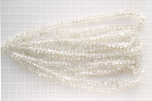 Load image into Gallery viewer, (半連/1連)宝石質 ホワイト〜ライトグレー ジルコン ファセッドロップ