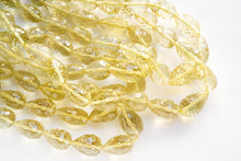 Load image into Gallery viewer, (半連/1連)宝石質 レモンクォーツ 40cm コンケーブ ドロップ ハニカムカット