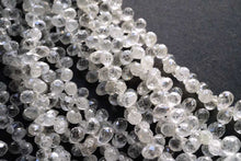 Load image into Gallery viewer, (半連/1連)宝石質 ホワイト〜ライトグレー ジルコン ファセッドロップ