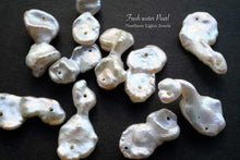 Load image into Gallery viewer, (No.1-2)上質 淡水パール 無核 ツインズ バロック