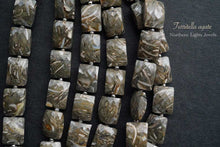 画像をギャラリービューアに読み込む, (半連/1連)上質 ツリテラ アゲート 巻き貝 化石 レクタングル チクレット マイクロカット