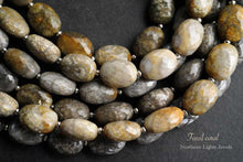 画像をギャラリービューアに読み込む, (半連/1連)上質 フォシルコーラル 珊瑚 化石 ファセット オーバル マイクロカット