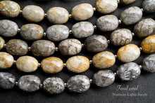 画像をギャラリービューアに読み込む, (半連/1連)上質 フォシルコーラル 珊瑚 化石 ファセット オーバル マイクロカット