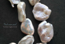 画像をギャラリービューアに読み込む, (A/B)上質 淡水パール 白 ユニーク バロック 38cm