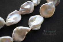 画像をギャラリービューアに読み込む, (A/B)上質 淡水パール 白 ユニーク バロック 38cm