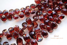 Load image into Gallery viewer, (S/M/L) 宝石質 モザンビークガーネット ファセットペアシェイプ 20cm
