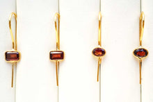 Load image into Gallery viewer, (2種)宝石質 ジェムストーン モザンビークガーネット ヴェルメイユ 銀製+K18GP ピアス 柘榴石