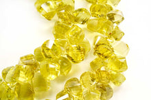 画像をギャラリービューアに読み込む, (10pc/半連/1連)グリーンゴールド レモンクォーツ ツイステッド ドロップ