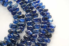 Load image into Gallery viewer, ネパール産 カイヤナイト 20cm ファセットドロップ