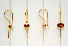 Load image into Gallery viewer, (2種)宝石質 ジェムストーン ヘソナイトガーネット ヴェルメイユ 銀製+K18GP ピアス 柘榴石