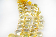 Load image into Gallery viewer, (ペアシェイプ/ドロップ)宝石質 レモンクォーツ スムース