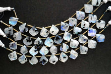 画像をギャラリービューアに読み込む, (2/10pc)宝石質 ホワイトラブラドライト ブラックスポット リーフシェイプ