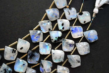 画像をギャラリービューアに読み込む, (2/10pc)宝石質 ホワイトラブラドライト ブラックスポット リーフシェイプ