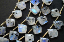画像をギャラリービューアに読み込む, (2/10pc)宝石質 ホワイトラブラドライト ブラックスポット リーフシェイプ