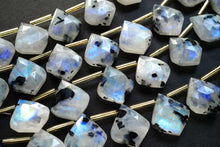画像をギャラリービューアに読み込む, (2/10pc)宝石質 ホワイトラブラドライト ブラックスポット リーフシェイプ