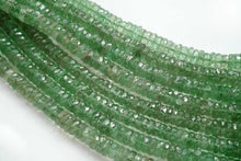 Load image into Gallery viewer, (1/2本、1本)上質 グリーンカイヤナイト ネックレス 40cm ファセットヘイシ/ディスク
