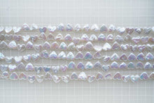 Load image into Gallery viewer, Freshwater Pearl Poppy Baroque Creo Hole White 38 cm