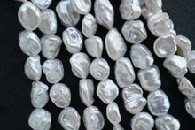 画像をギャラリービューアに読み込む, 淡水パール ホワイト 40cm ケシ風 バロック