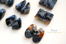 Load image into Gallery viewer, (No.1-48)ピーターサイト ペアルース 上部穴あき 裏フラット