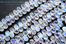 Load image into Gallery viewer, (半連/1連)宝石質 ホワイトラブラドライト レインボームーンストーン ファセットペアシェイプ