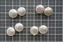 画像をギャラリービューアに読み込む, (2pc)淡水パール ホワイト コイン 無穴 ペアルース