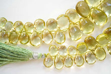 画像をギャラリービューアに読み込む, 宝石質 レモンクォーツ 18cm スムースペアシェイプ