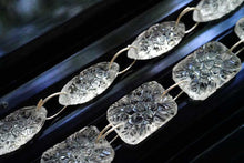 画像をギャラリービューアに読み込む, (2pc/1連)宝石質 ロック・クリスタル フラワーカービング レクタングル ダブルホール