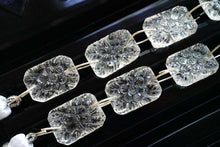 画像をギャラリービューアに読み込む, (2pc/1連)宝石質 ロック・クリスタル フラワーカービング レクタングル ダブルホール